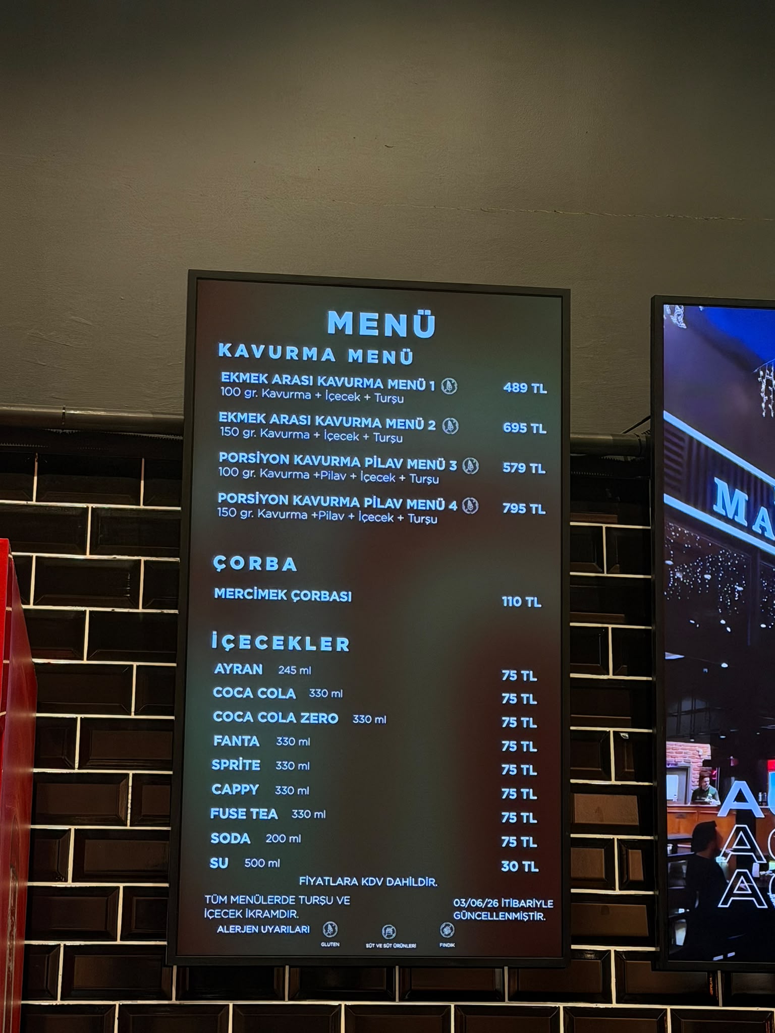 Kavurmac&inodot; Mahmut Bey men&uuml;s&uuml;